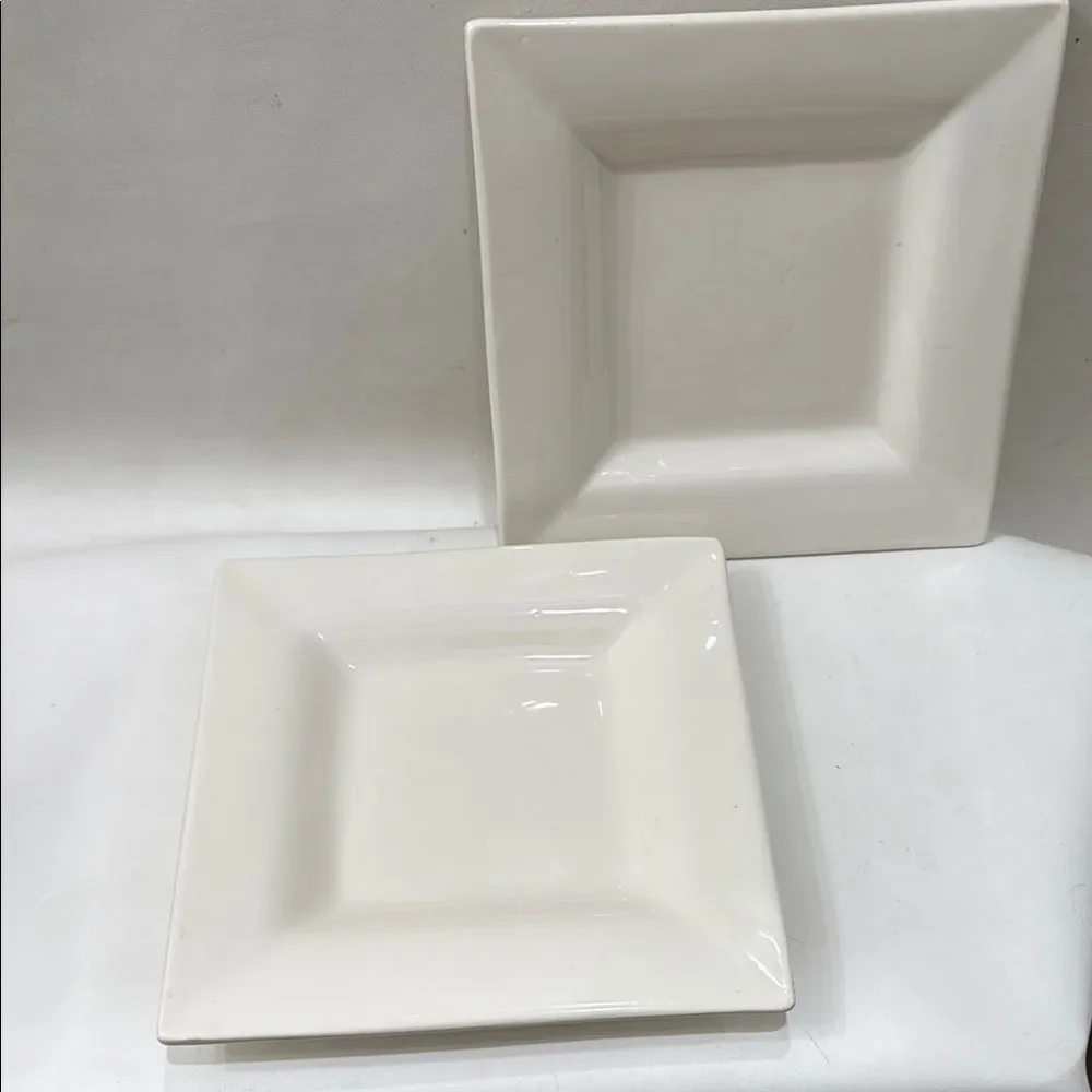 Pottery Barn White 9 1/4 Square Saucers Dinnerware Set Of 2 Heavy Durable